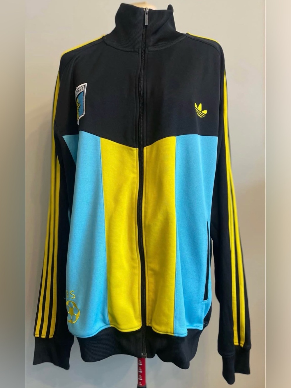 Adidas - Bahamas Edition zip up track sweater Size XXL